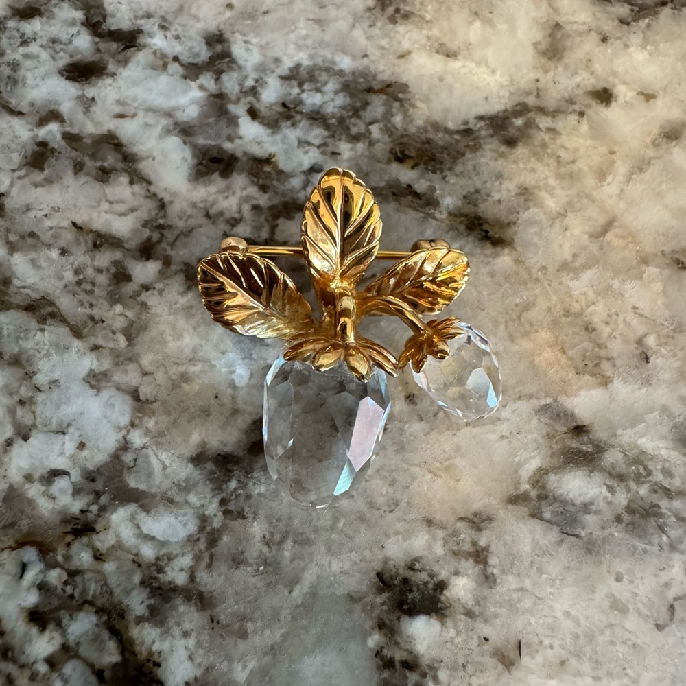 Swarovski Gold Leaf Brooch with Crystals